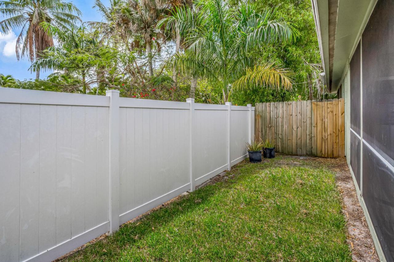 Smugglers Cove Retreat Villa Naples Exterior photo